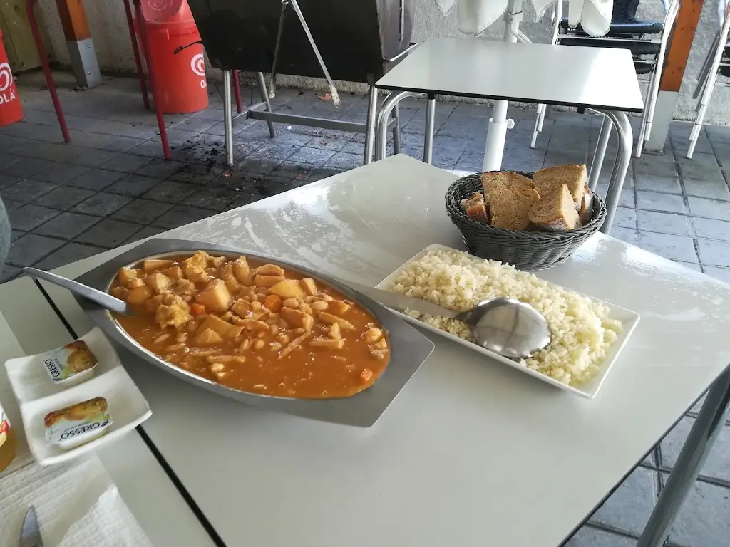 Menu_Restaurante churrasqueira Zona sul_Algodres_immagine_4