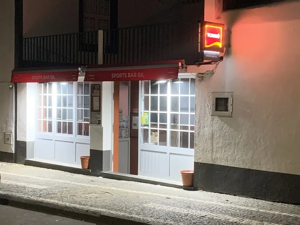 Sports Bar Gil ristorante a Santa Cruz da Graciosa
