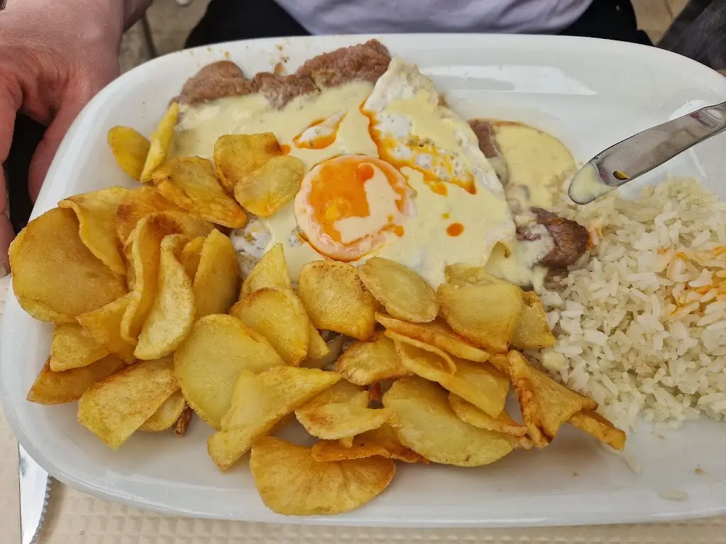 Sylv Sparkly_O Telheiro_Algés_reseña