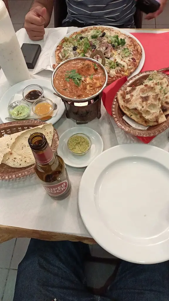 Ami Sharma_Keshav_Agualva_recensione