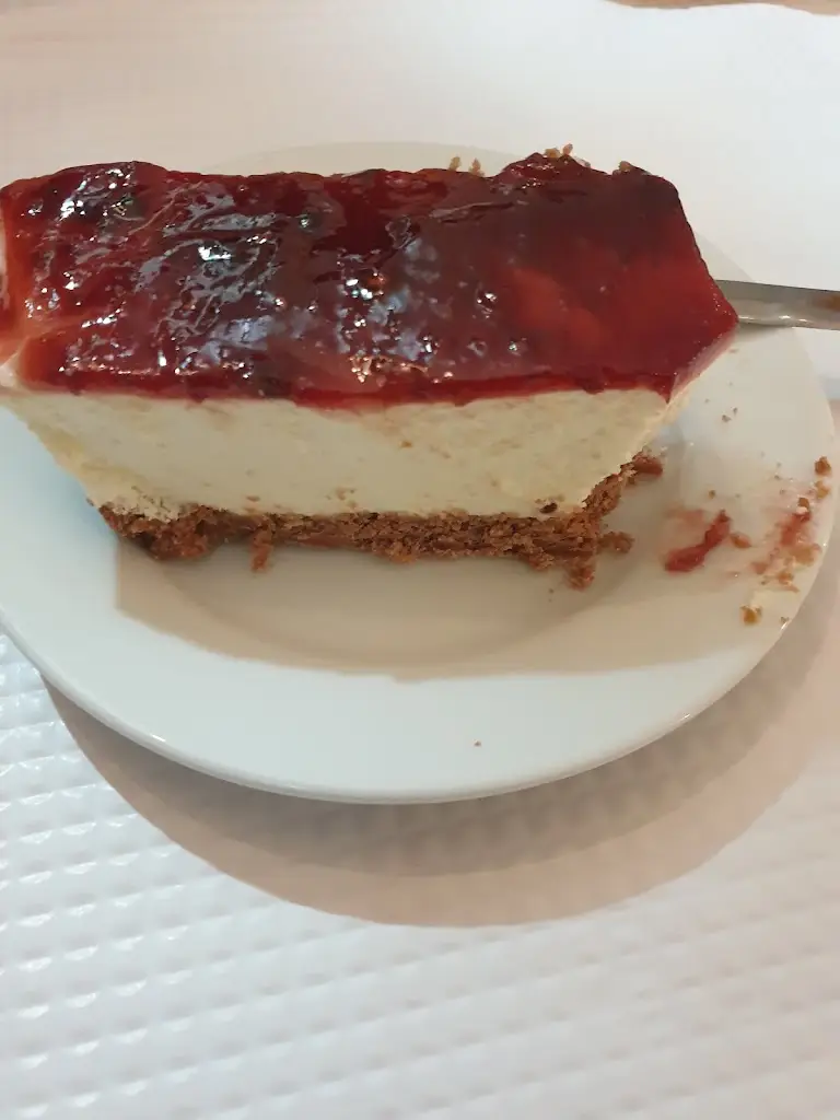 Vanídia Mendes (Vanídia Mendes)_Almocreve_Agualva_reseña