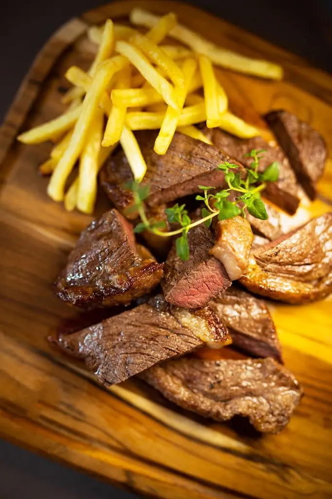 Fire Food_Agualva_slider_image_2