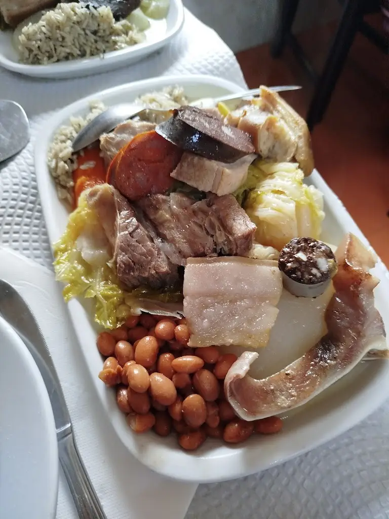 Joaquim Mateus_Piteira_Almargem do Bispo_recensione