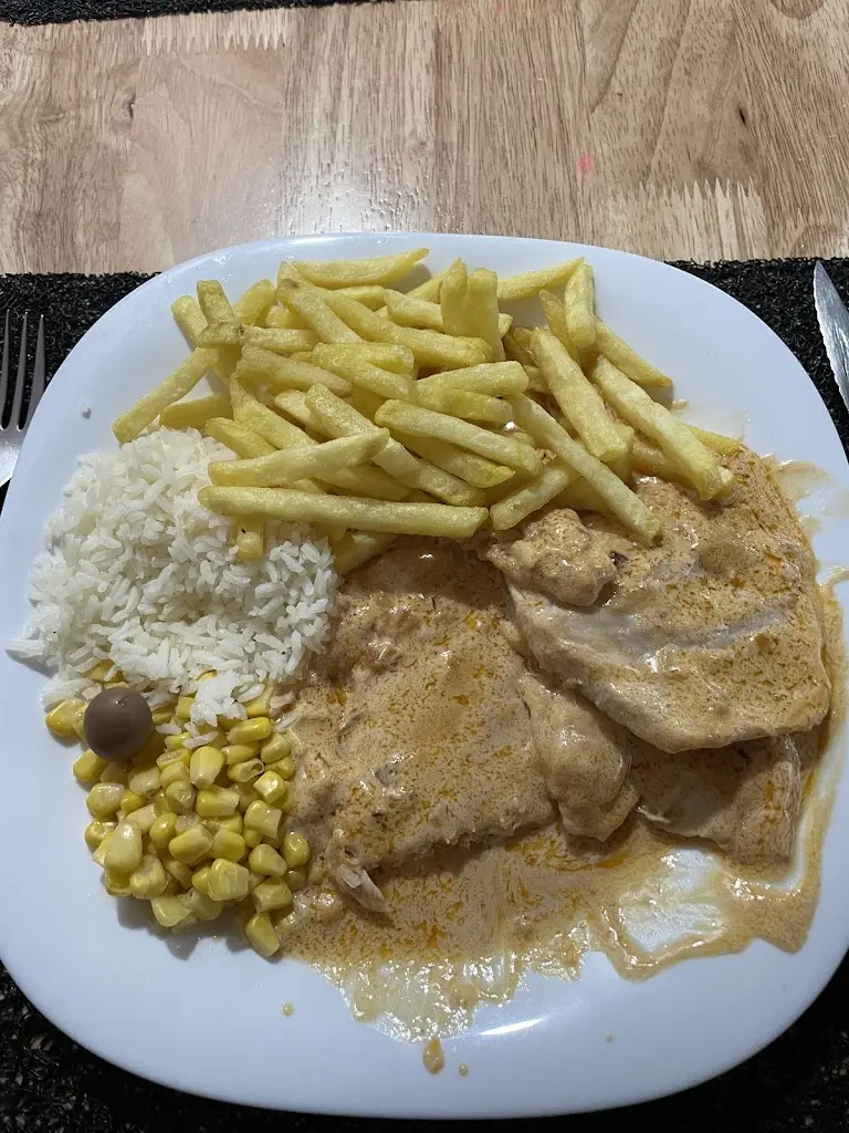 Menu_Cantinho da Vila_Vila do Porto_immagine_7