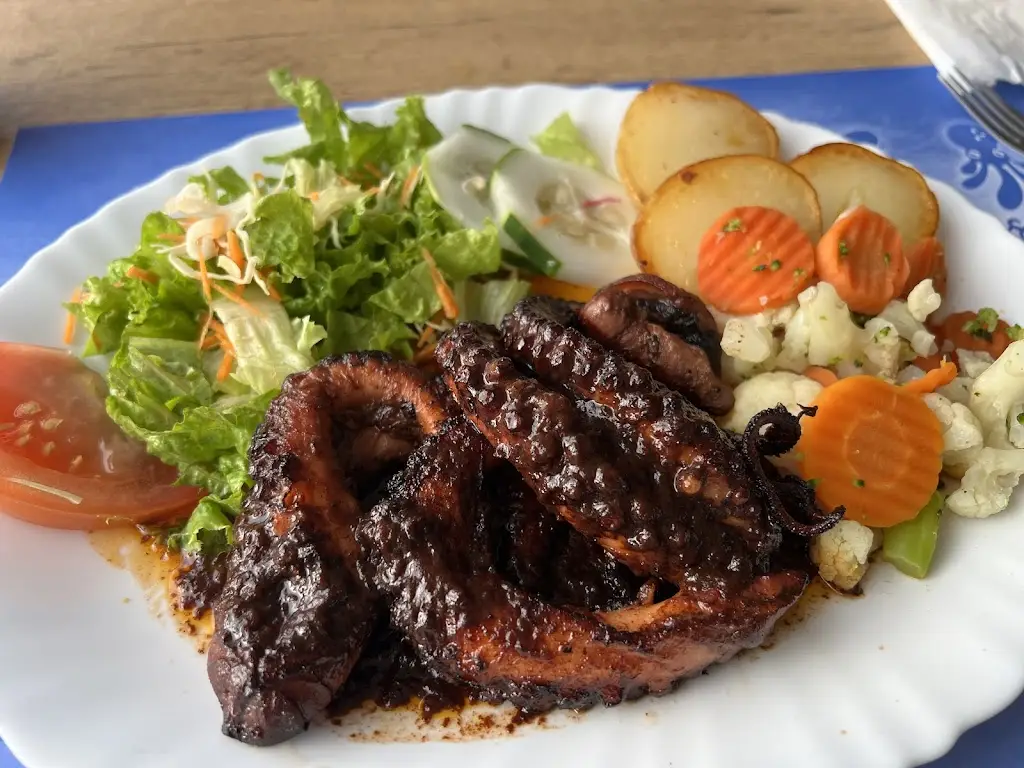 Menu_Cantinho da Vila_Vila do Porto_immagine_9