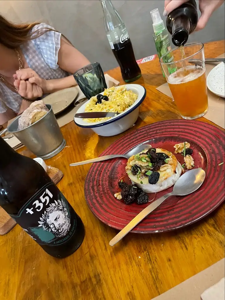 Charles H_O Quintal_Amadora_recensione