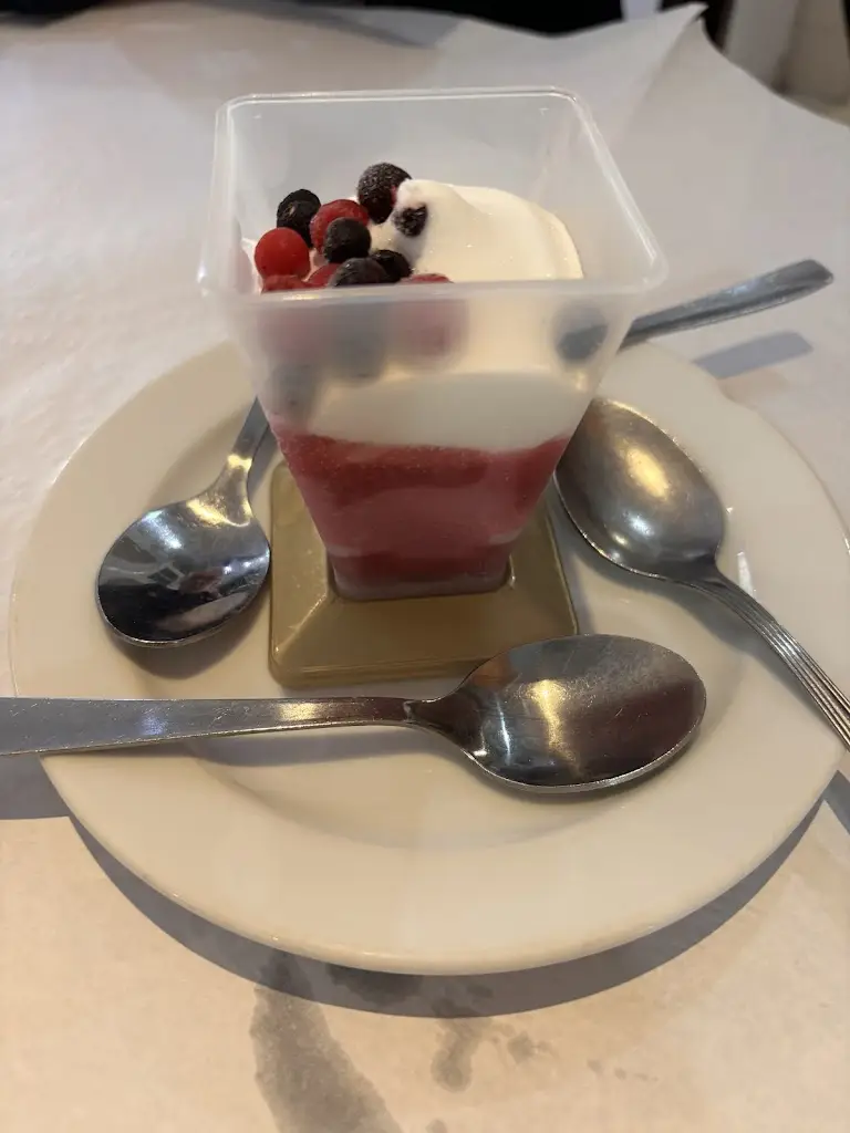 Alinio Mascarenhas_Beira Alta_Amadora_review