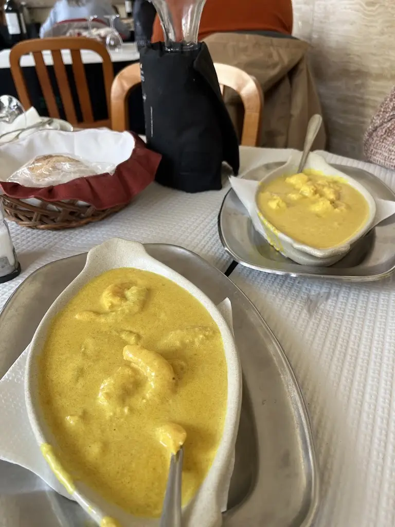 Oriana Hierro_O Porcalho_Amadora_recensione