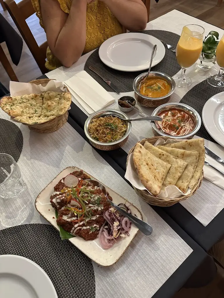 Martim Cordeiro_SAFFRRON INDIAN RESTAURANT_Arrifes_recensione