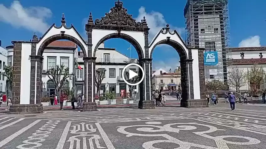 SAFFRRON INDIAN RESTAURANT_Arrifes_slider_image_2