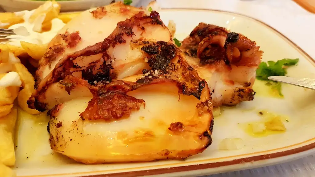 Анатолий Стефановский _Tasca do Russo_Arranhó_review