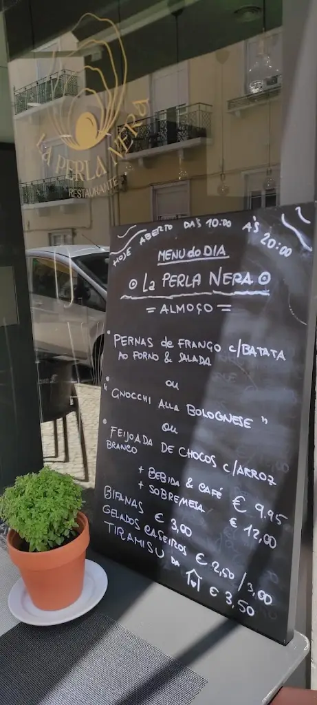 Menu_La Perla Nera Restaurante_Alto do Pina_immagine_4