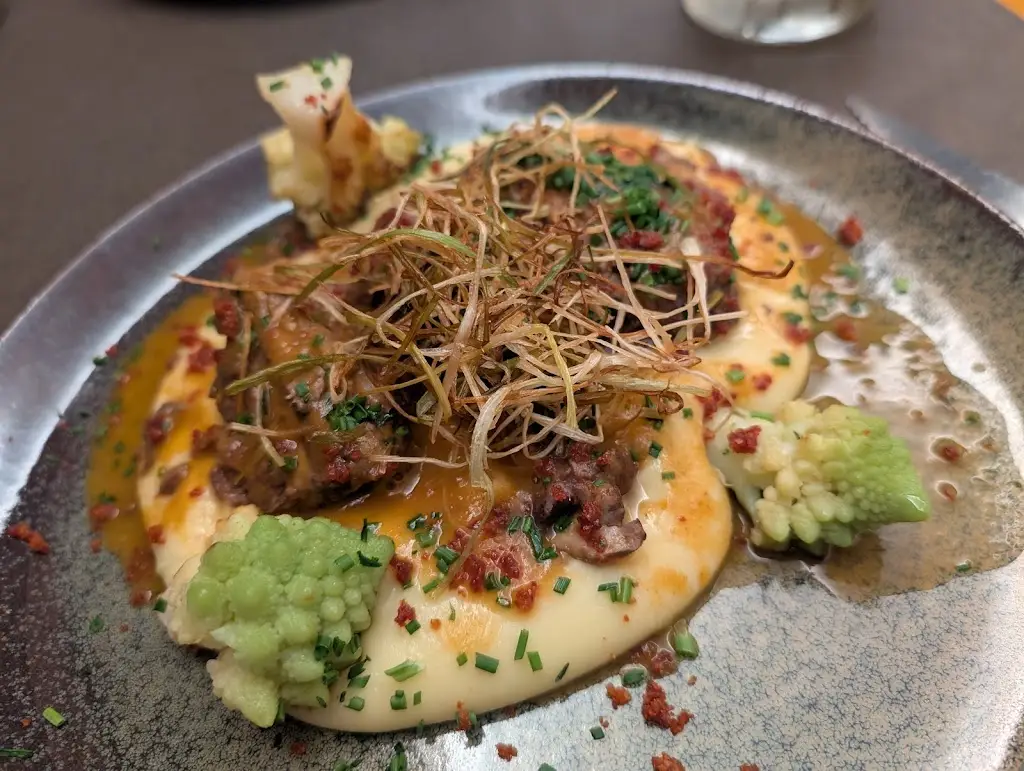 jade wood_Restaurante Harmonia_Alto do Pina_recensione