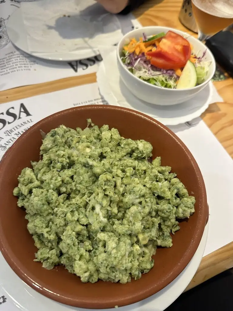 A Nowak_A Travessa_Vila do Porto_recensione