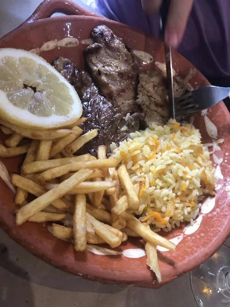 Monica Ramirez_J. M. Restaurante Tradicional_Alvendre_review