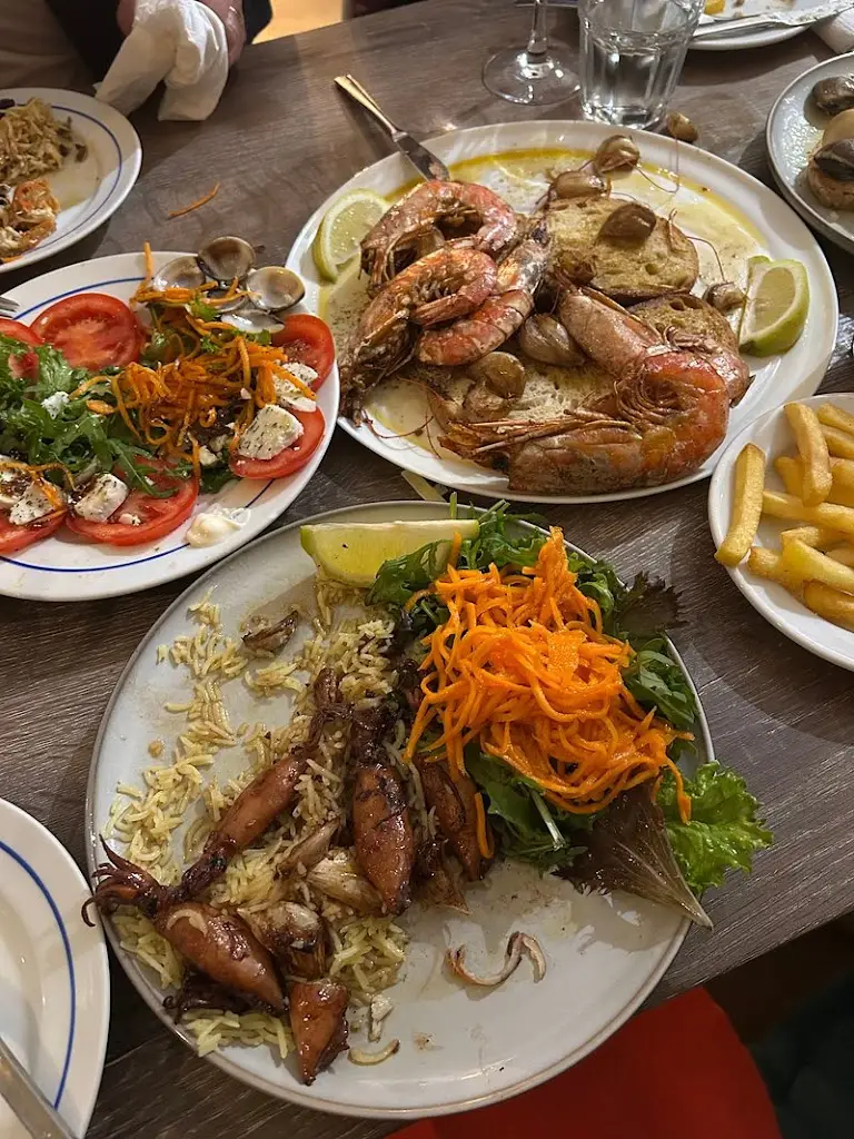 Алена Судак_A La Bilal_Arrifana_reseña