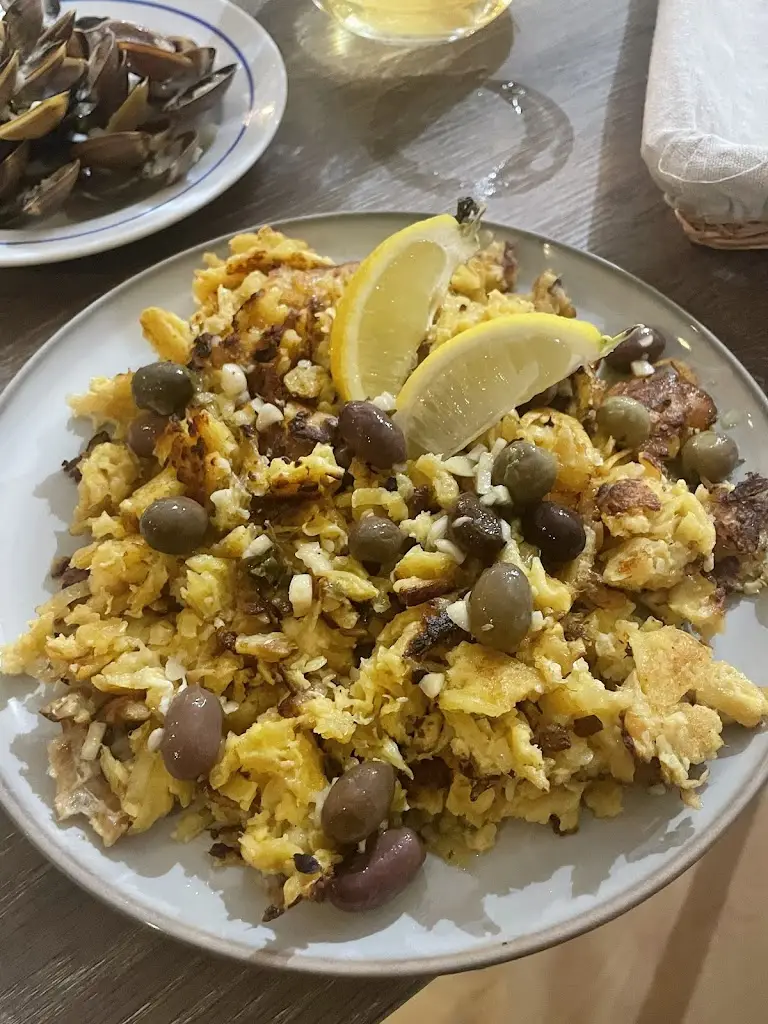 Tamila Rocca_A La Bilal_Arrifana_reseña