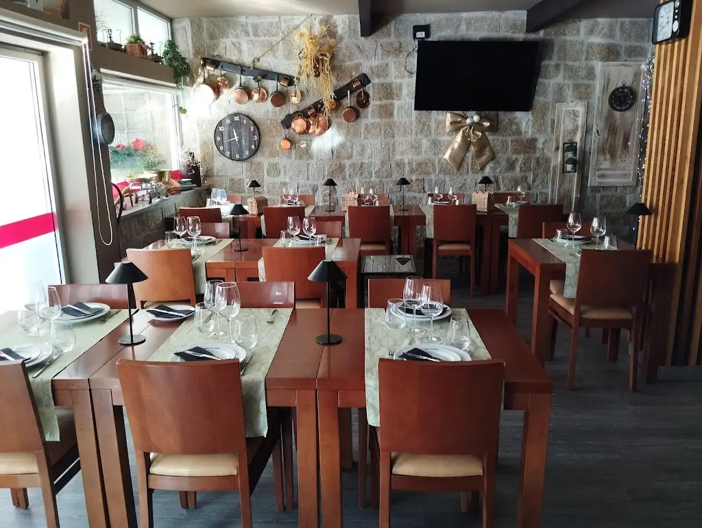 Cantinho da Serra ristorante a Alvoco da Serra