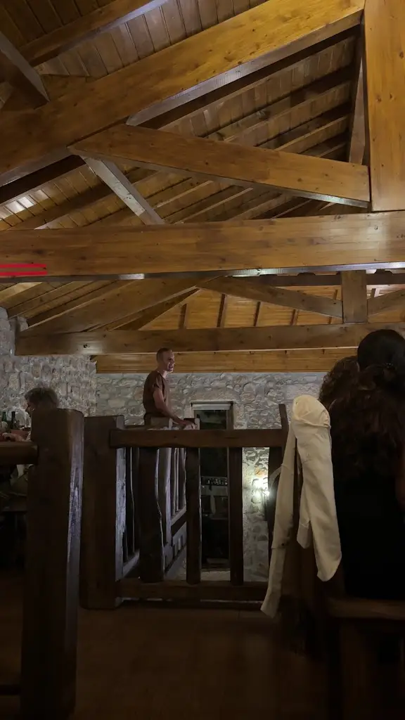 Amanda Paberza_Lenda Viriato_Alvoco da Serra_recensione