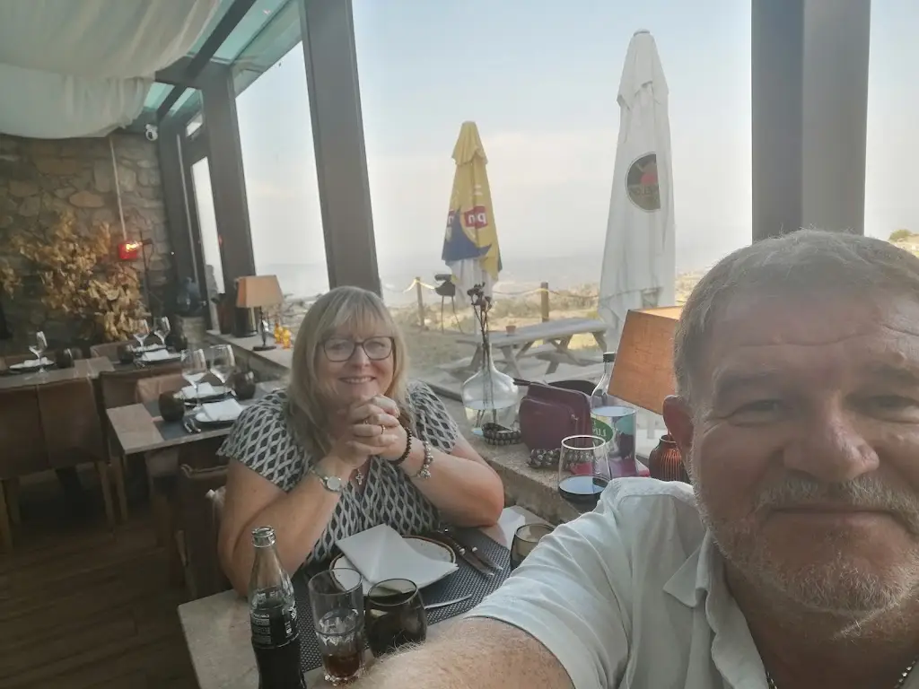 Jose Figueira_daSerra_Alvoco da Serra_recensione