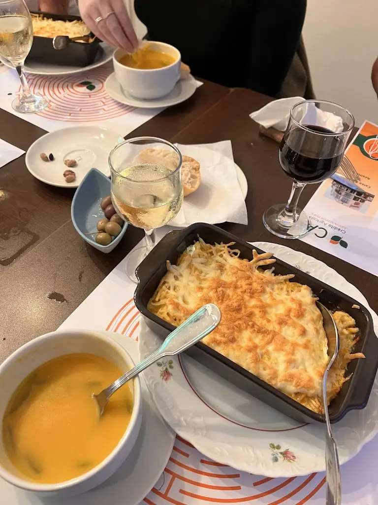 우딩_Cantinho da mena_Azambuja (town)_recensione