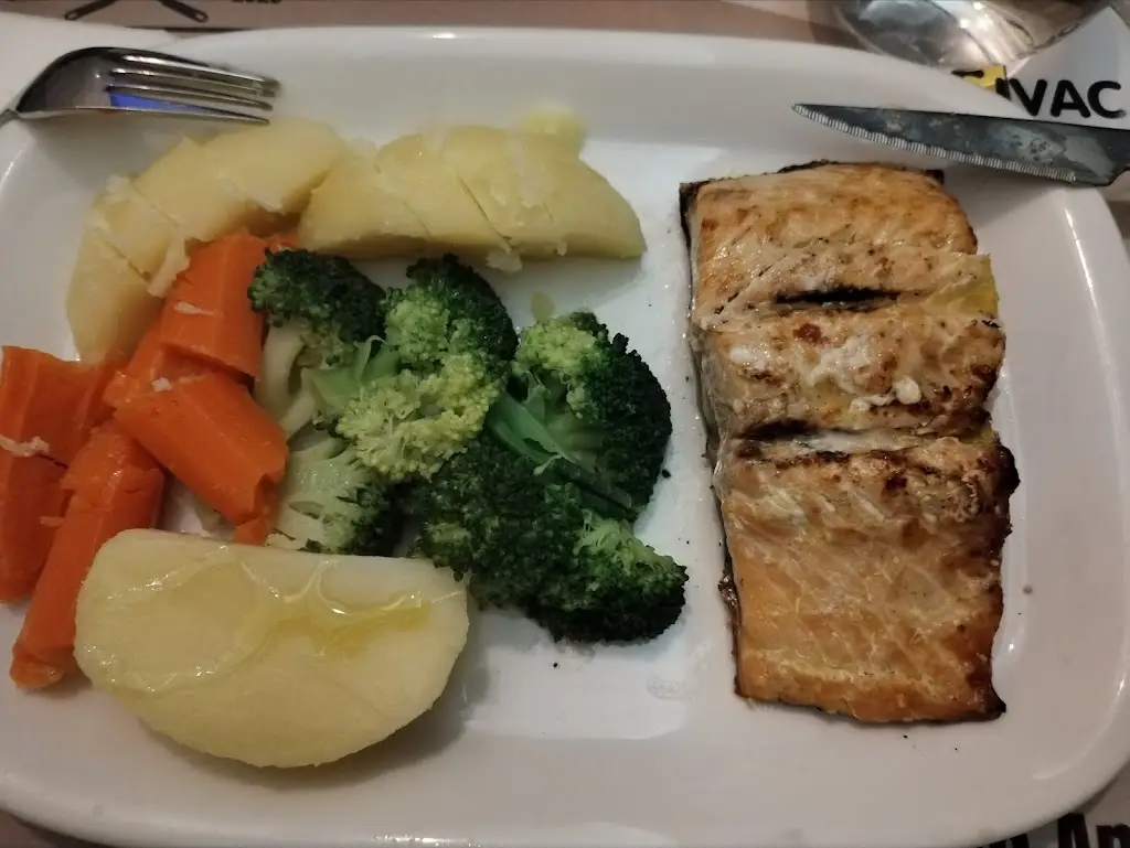 Maria Inês Martins_Restaurante Espaço Grill_Aveiras de Baixo_reseña