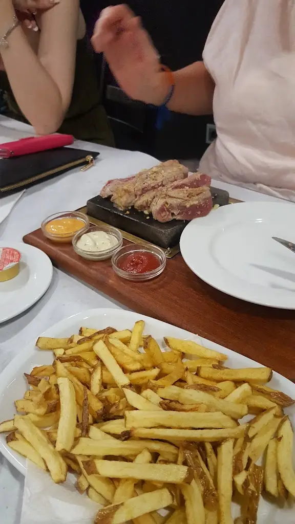 Mat Thomas_Aveiramariscos_Aveiras de Baixo_review