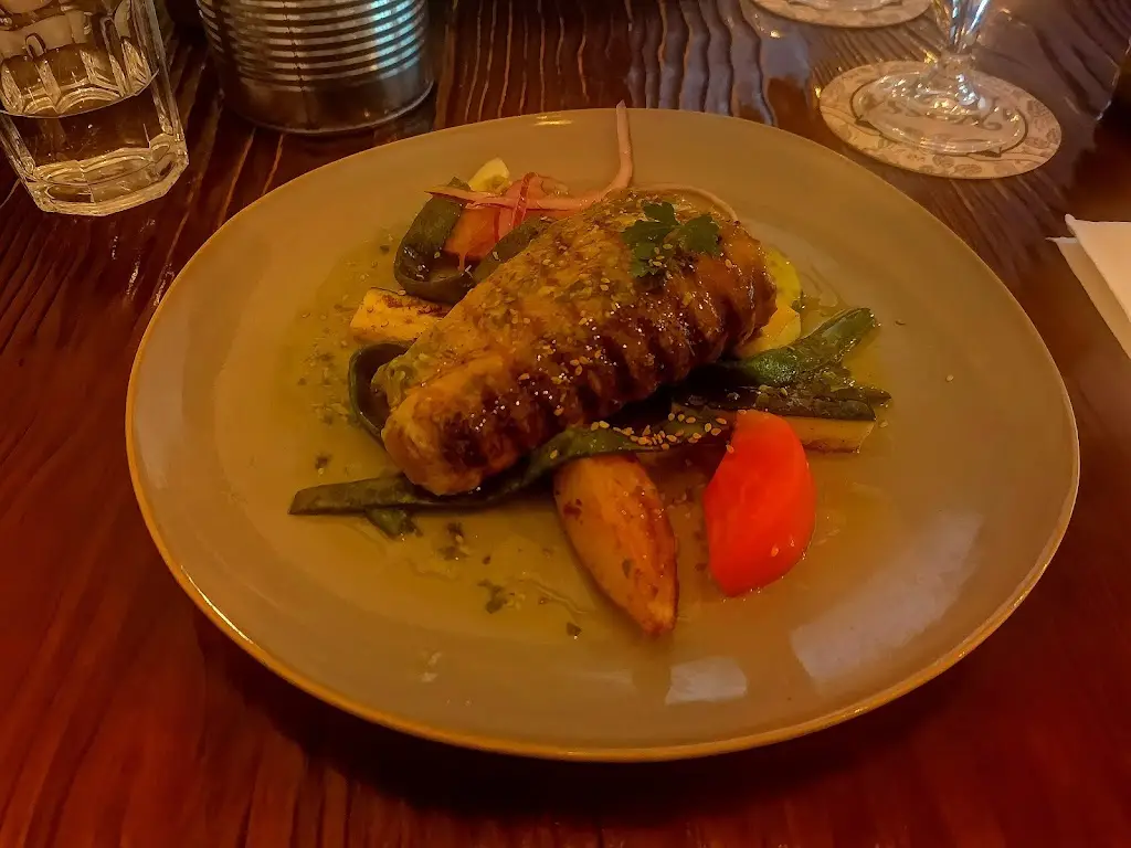 Sani Gaydarska_mad_Vila do Porto_recensione