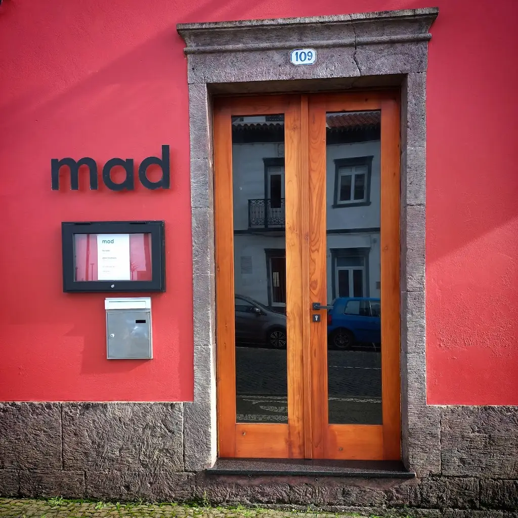 mad_Vila do Porto_slider_image_1