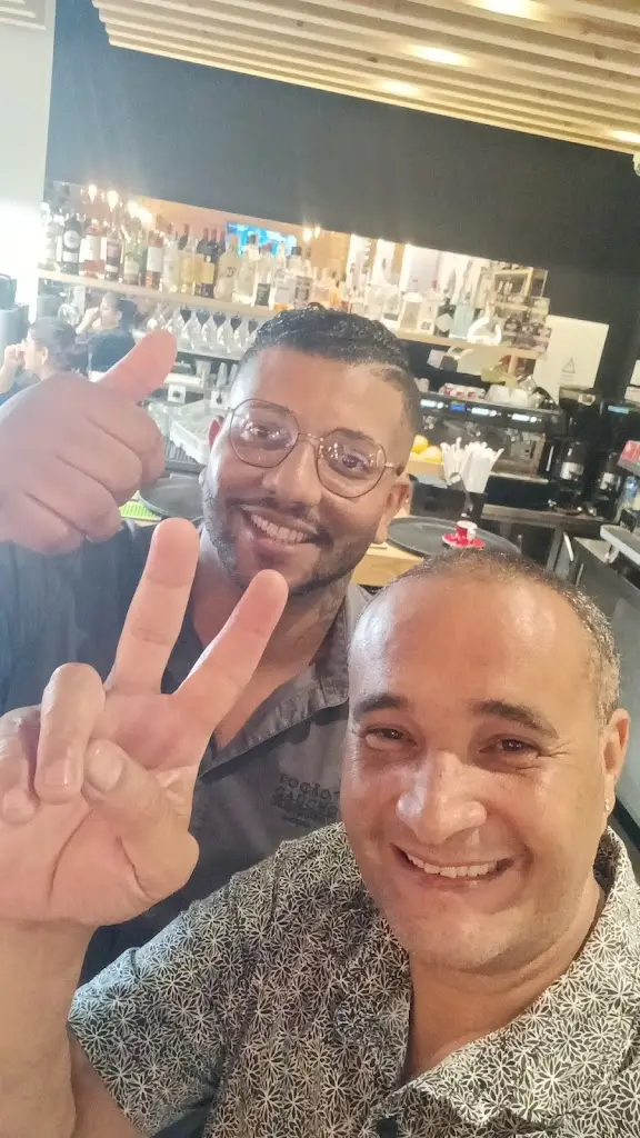 Raygley Martins Ray_Fogão Gaúcho Alverca_Alverca do Ribatejo_reseña