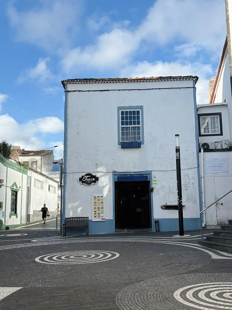 Penny_A Tasca_Arrifes_review