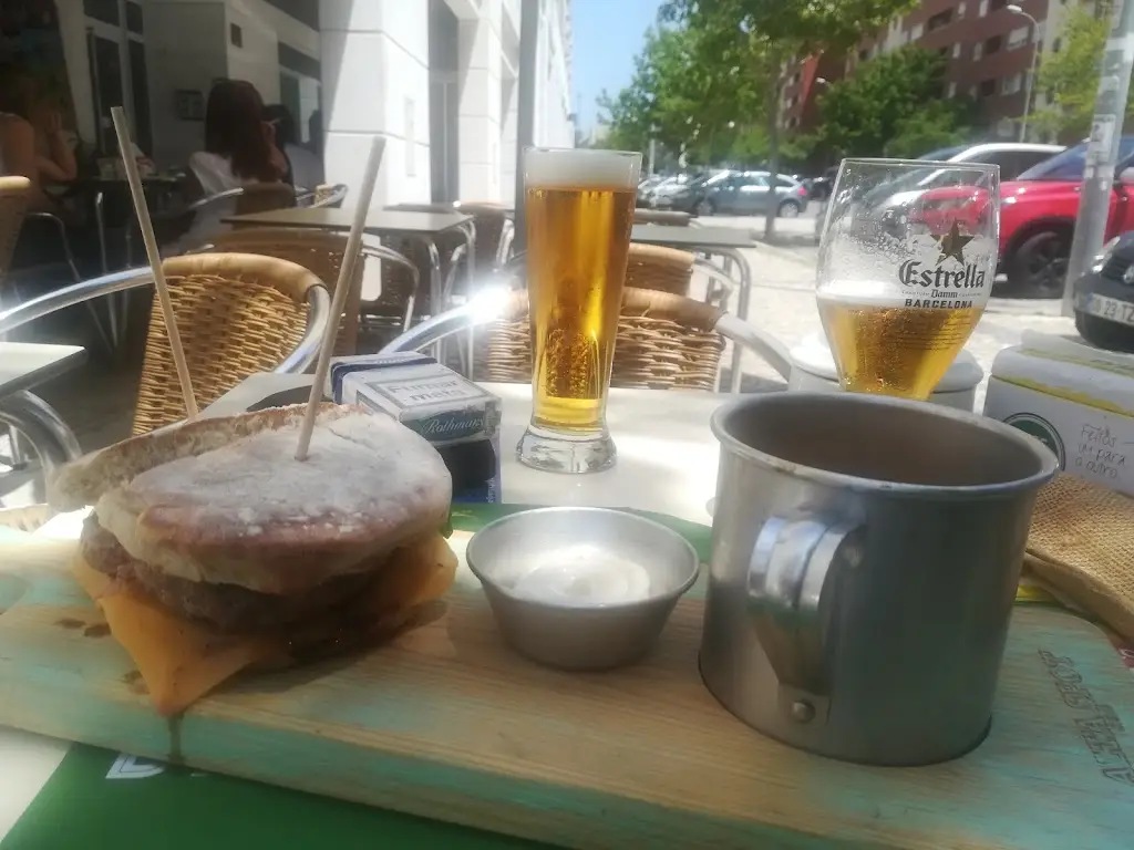 Menu_Altaspot_Ameixoeira_imagen_3