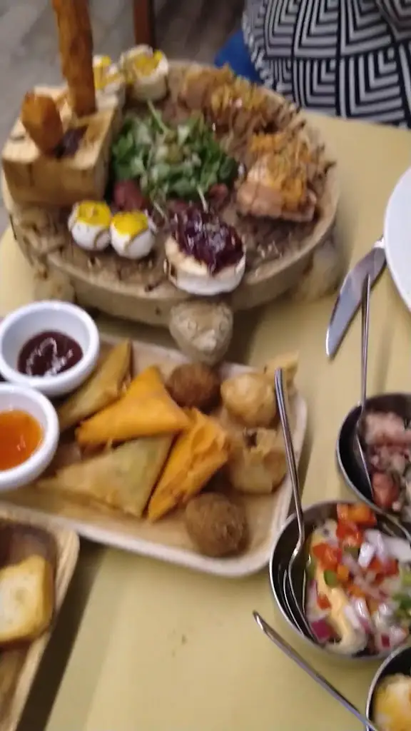 Taberna A Preciosa_Ameixoeira_slider_image_2