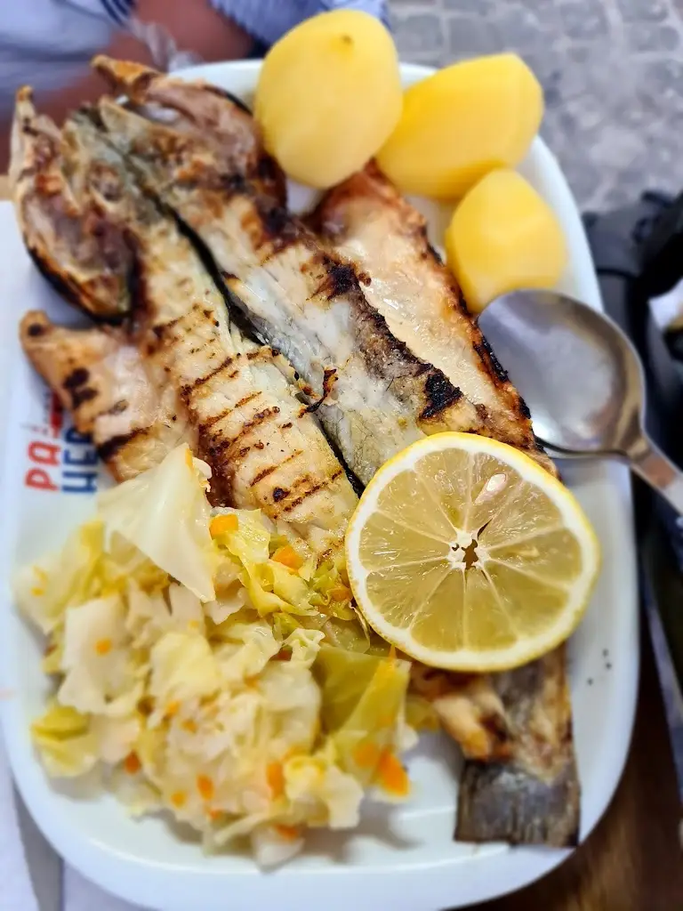 Menu_Café Pai Herói_Arcozelo_imagen_6