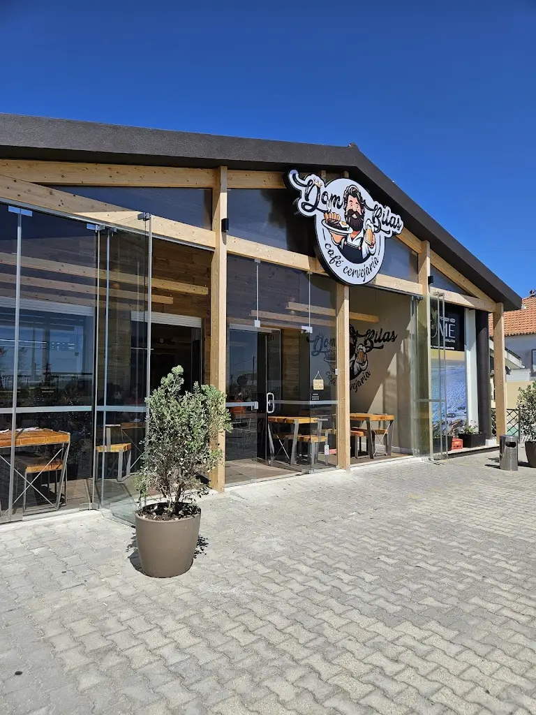 Mario Franco_Dom Bilas Sobreiro_Azueira_recensione