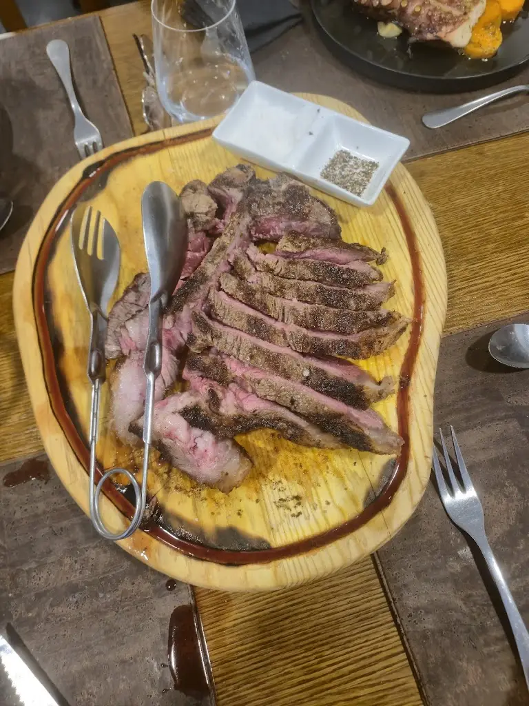 Pittet Raymond_Retiro da Portela_Avelãs da Ribeira_recensione