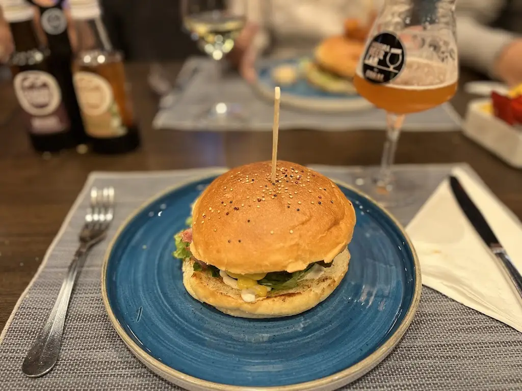 Menu_AVENIDA GastroPub & Grill_Avelãs da Ribeira_imagen_5