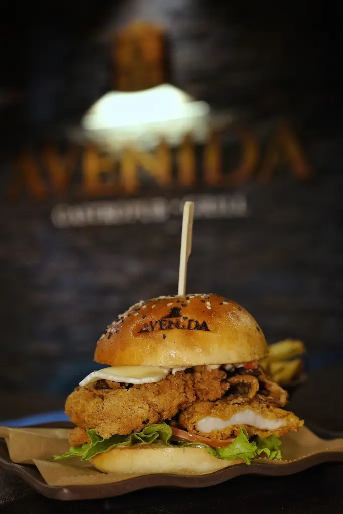 AVENIDA GastroPub & Grill_Avelãs da Ribeira_slider_image_3