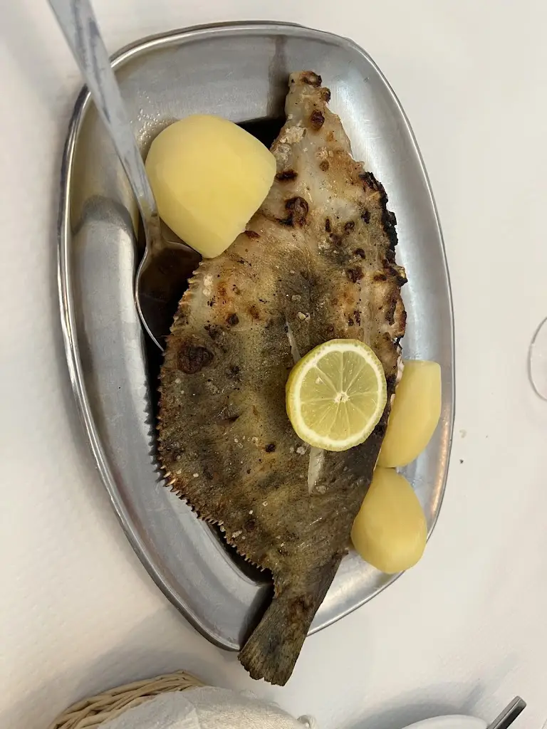 Milton Santan Pereira_O António_Bobadela_recensione