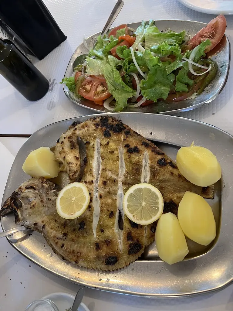 Maria Dias_O António_Bobadela_recensione