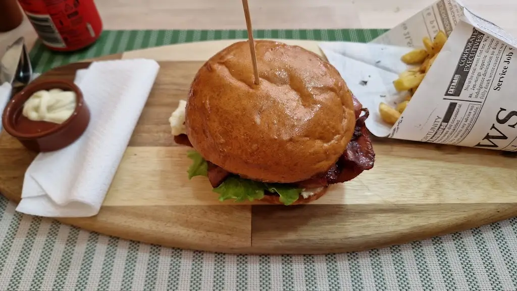 Menu_Shanu Burger_Benfica_image_6