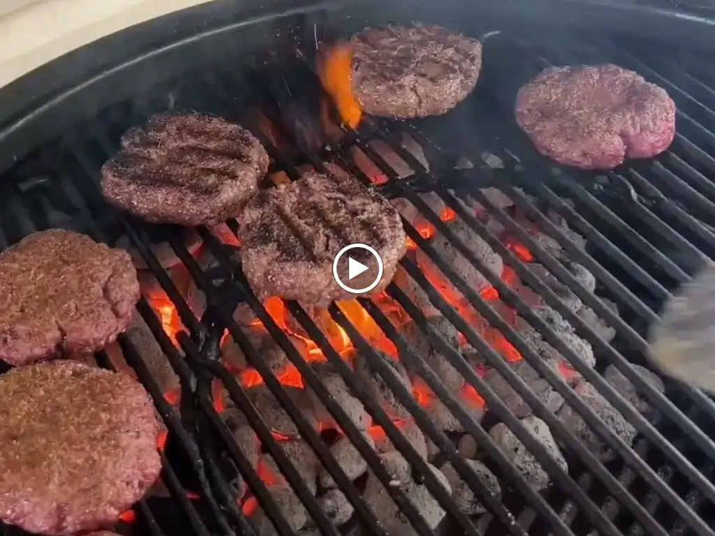 Shanu Burger_Benfica_slider_image_2