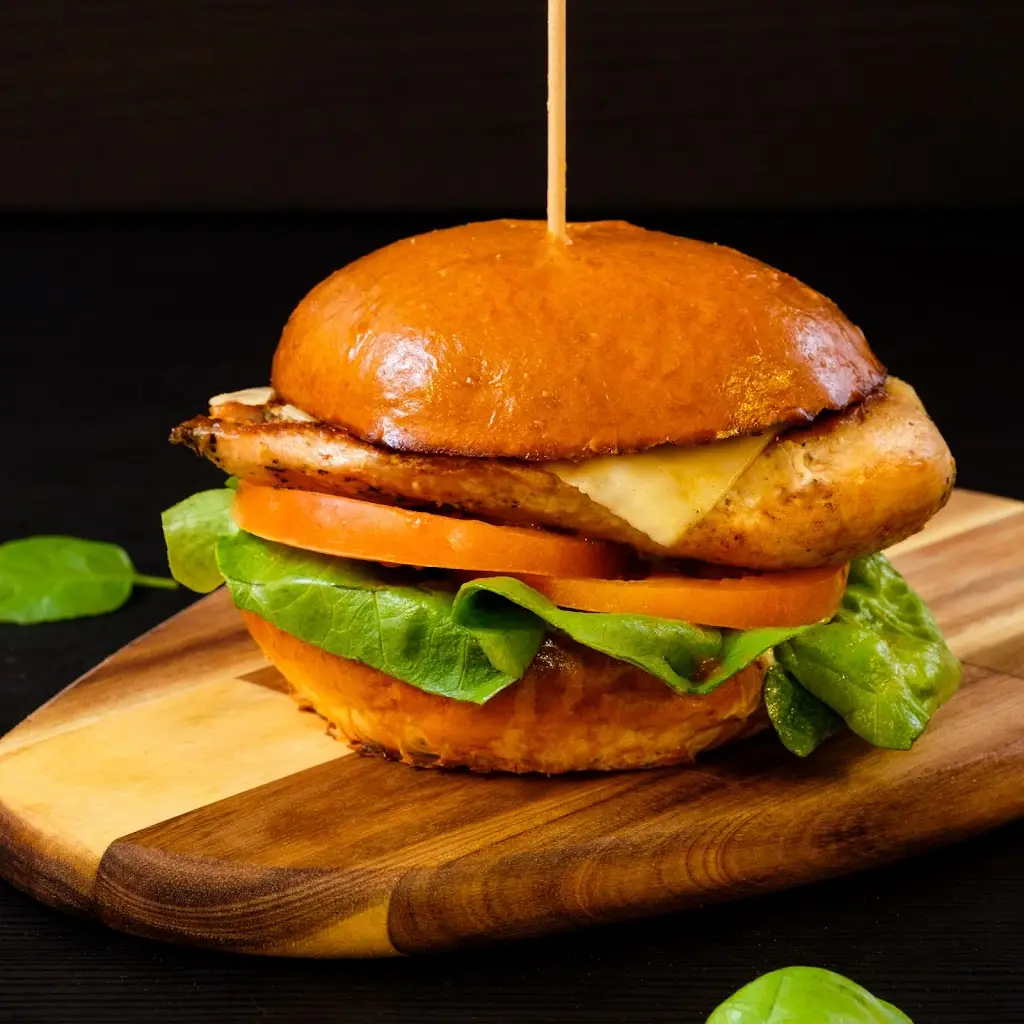 Shanu Burger_Benfica_slider_image_3