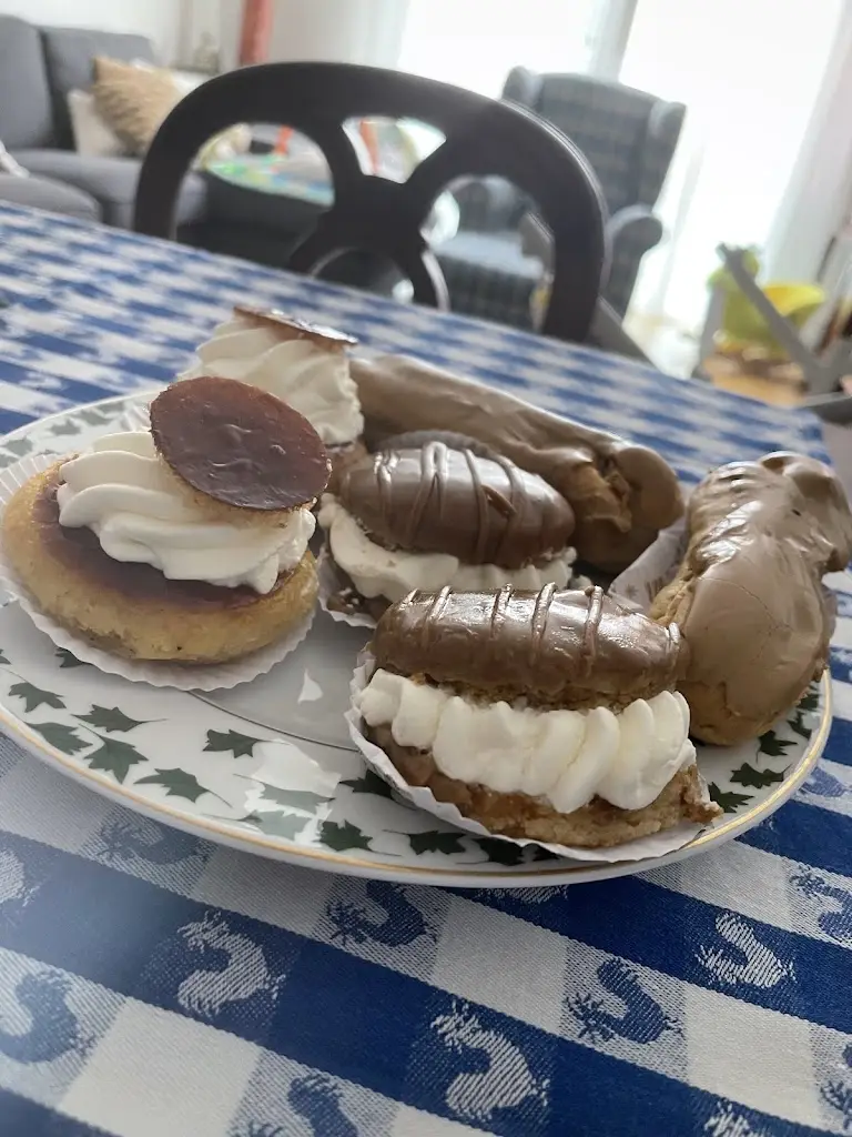 Califa_Benfica_slider_image_3