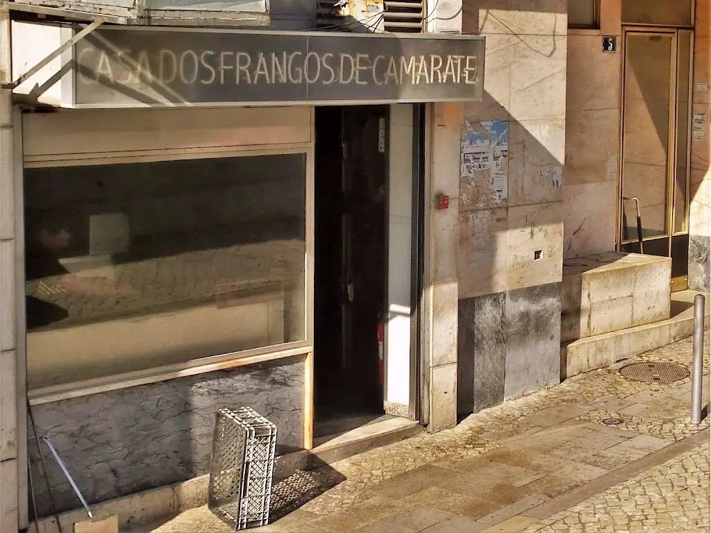 Casa dos Frangos de Camarate Restaurant in Camarate