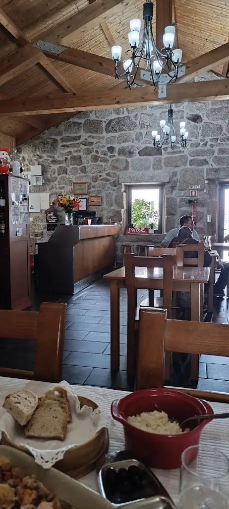 Café Restaurante Terreiro de St. Cruz ristorante a Carapito