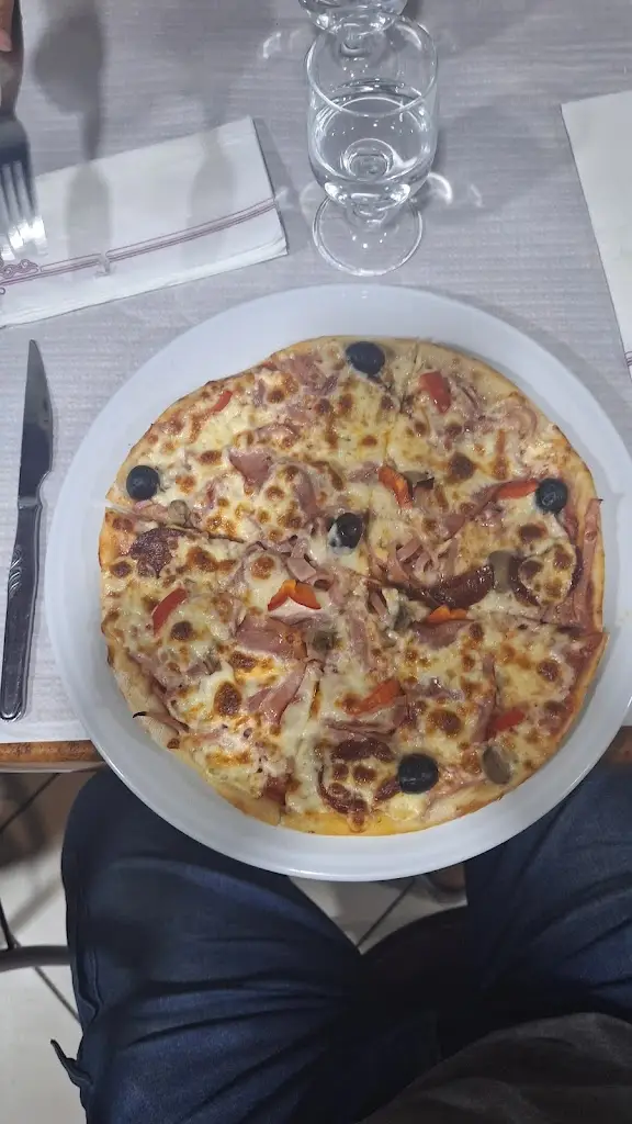 Cafe Restaurante Pizzeria Nascer Do Sol_Carapito_slider_image_3