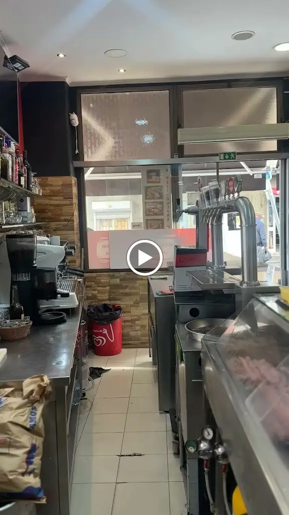 A Petisqueira Do Careca_Brandoa_slider_image_2