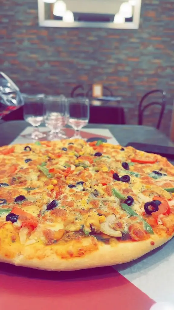 Abhi Bains_Zaika zafran restaurant_Brandoa_recensione