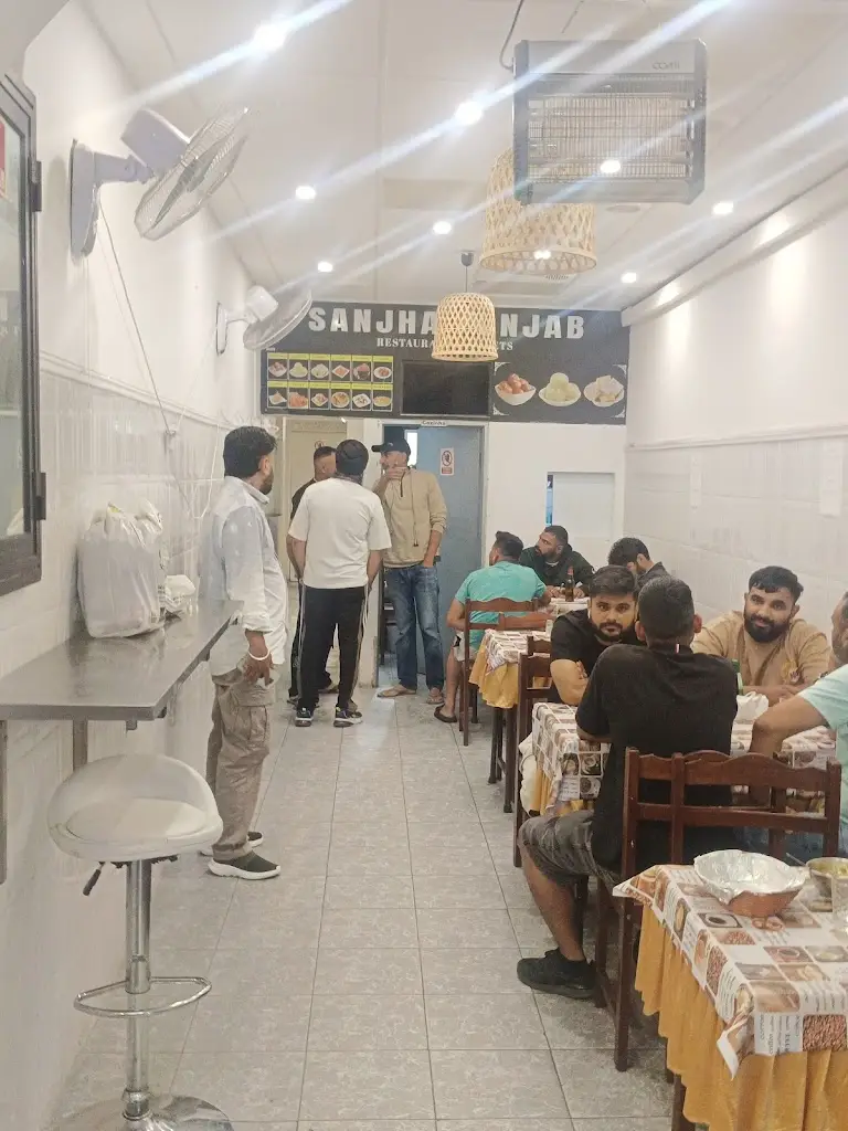 neelesh gour_Restaurante SANJHA PUNJAB_Brandoa_recensione